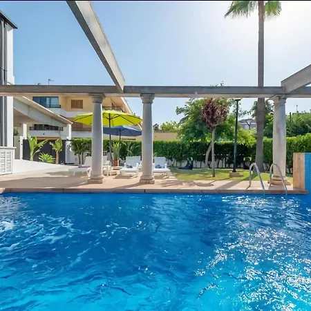 Estrel - With Private Pool In Picafort Villa